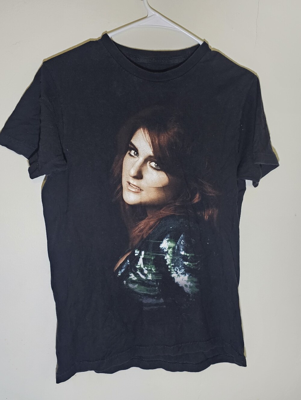 2016 Meghan Trainor Untouchable Tour Black Concert T-Shirt Medium